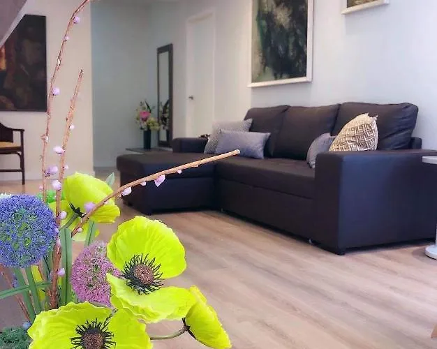 Beautiful 3 Bed Apartment In Los Cristianos Cactus
